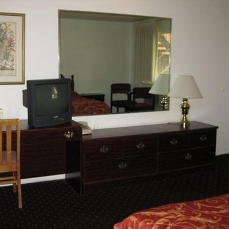 Tomac Motor Inn Morris Plains Bagian luar foto