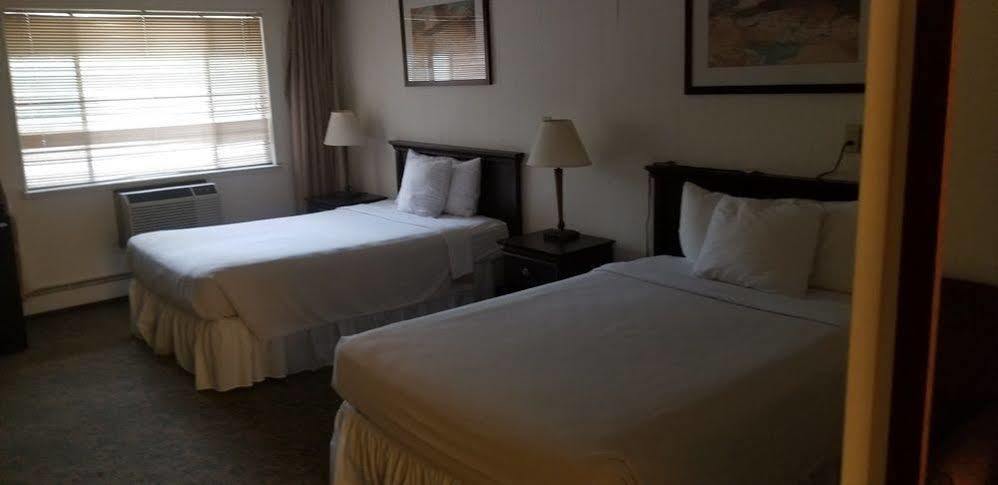 Tomac Motor Inn Morris Plains Bagian luar foto